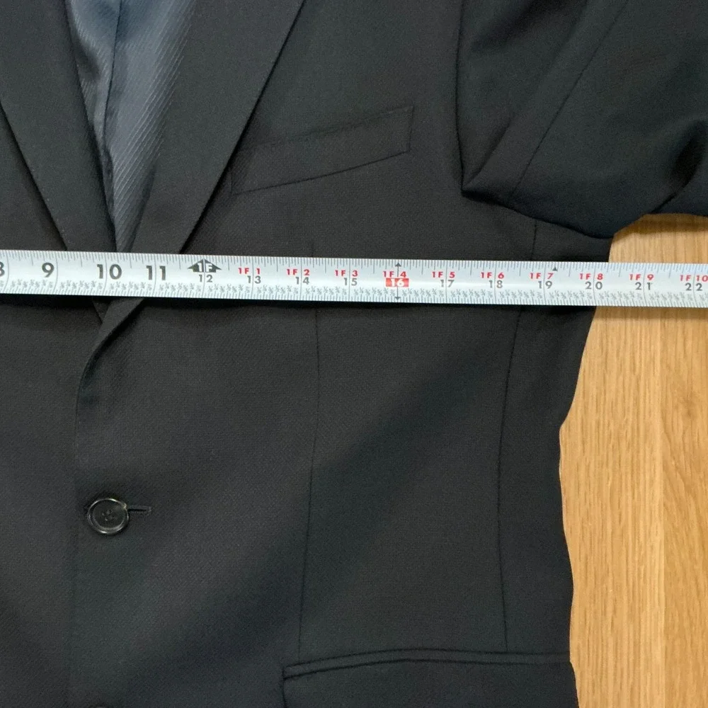 Hugo Boss The‎ Sweet3 Blazer 38R Black Wool Two Button Sport Coat